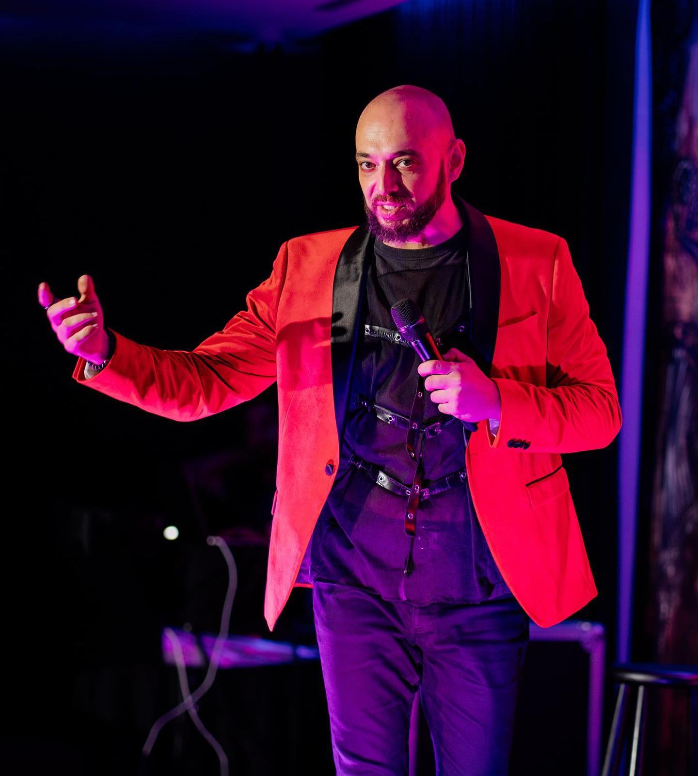 Rui Sinel de Cordes reage após polémica no espetáculo de homenagem a Ricardo Vilão. “Abusei do álcool”