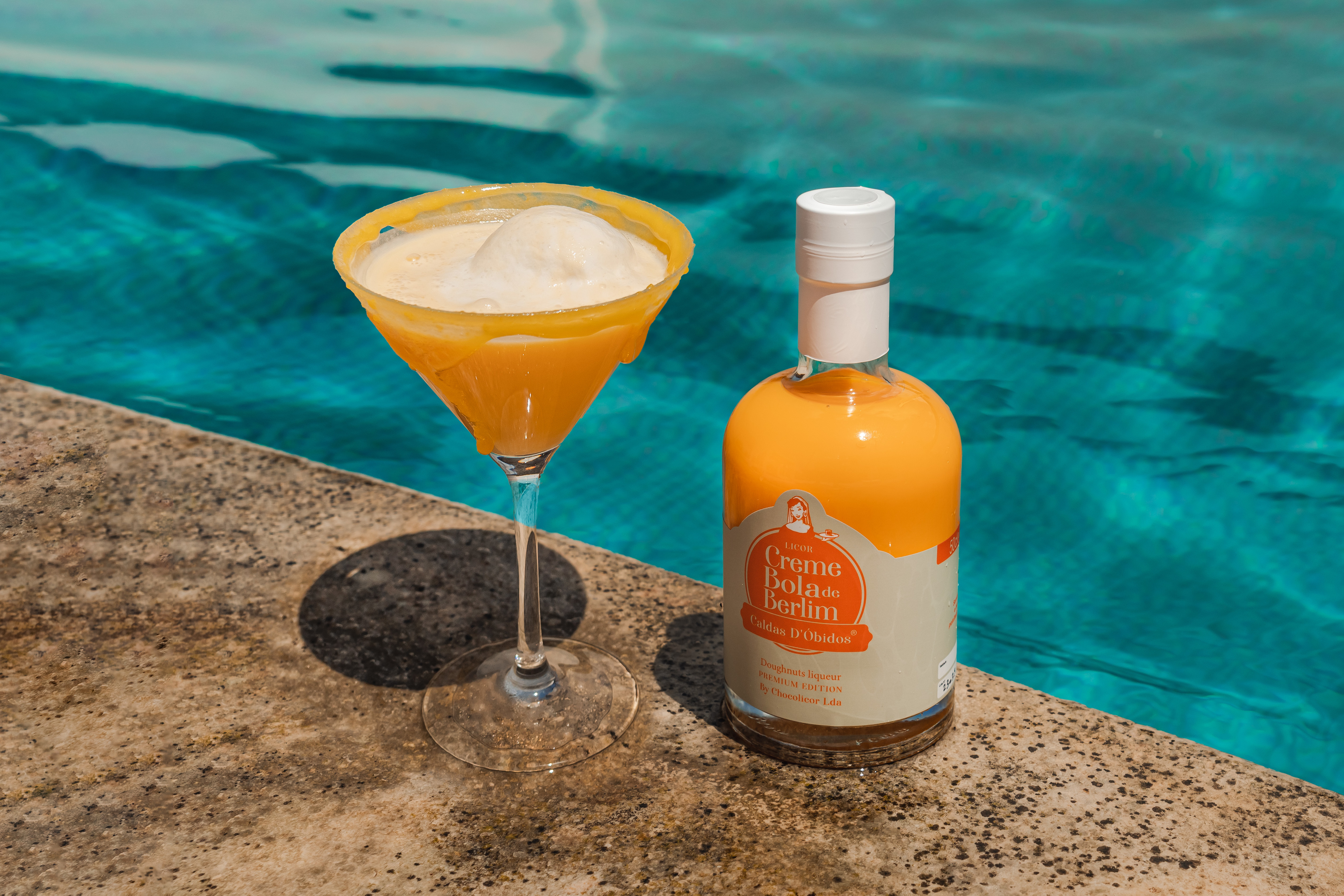 Este verão, além de comer bolas de Berlim, vai poder bebê-las (e não precisa de estar na praia)