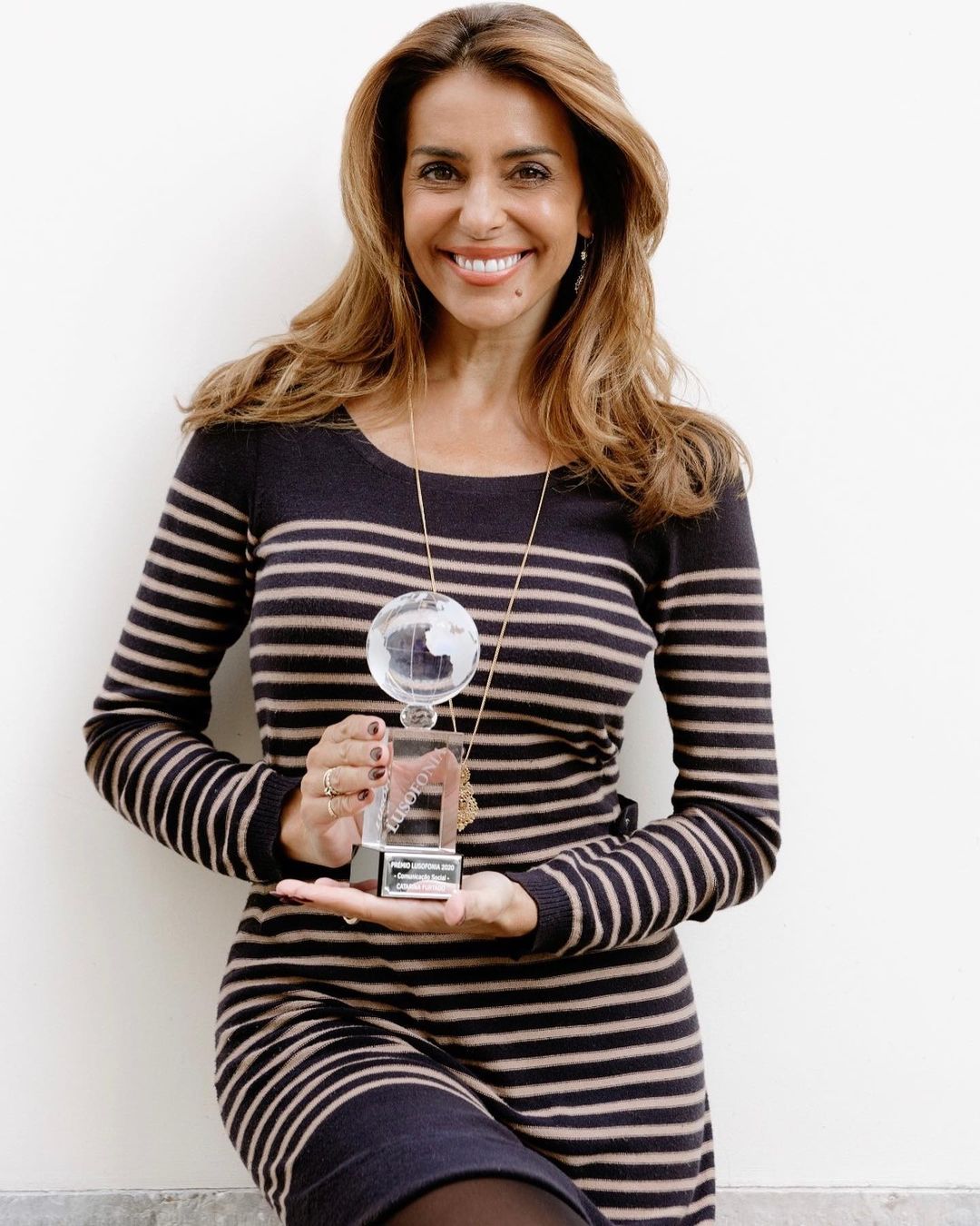 Catarina Furtado recebe prémio. “Comunicar é convocar os outros para causas comuns”