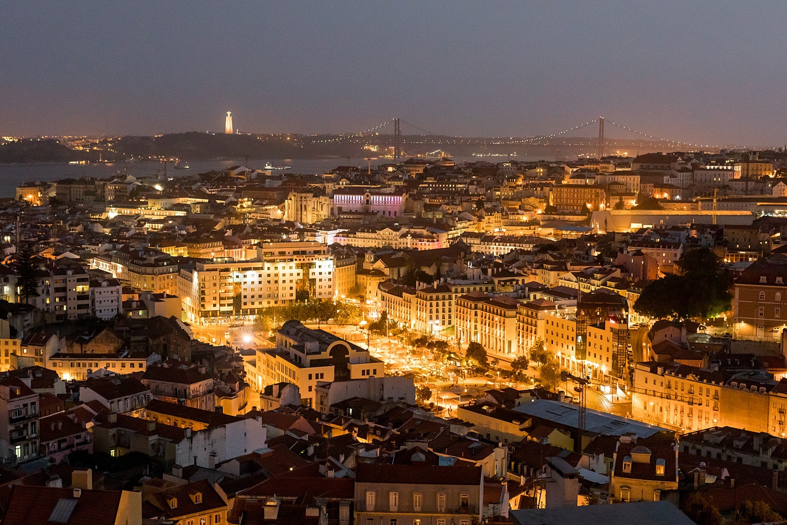 Vista do Miradouro da Senhora do Monte pode ficar tapado por um prédio