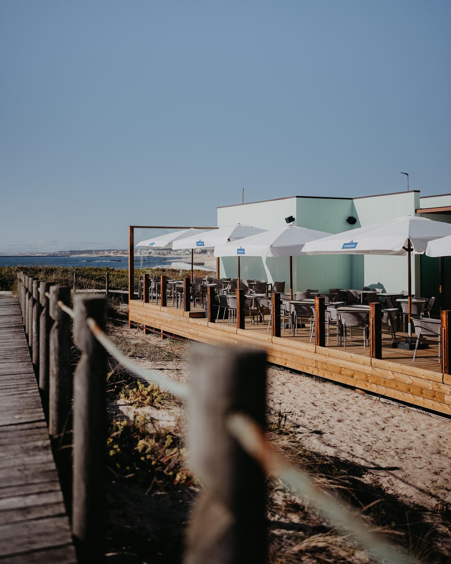 Esqueça a tosta e o hamburguer. No novo bar de praia em Matosinhos é para comer à moda das Marias