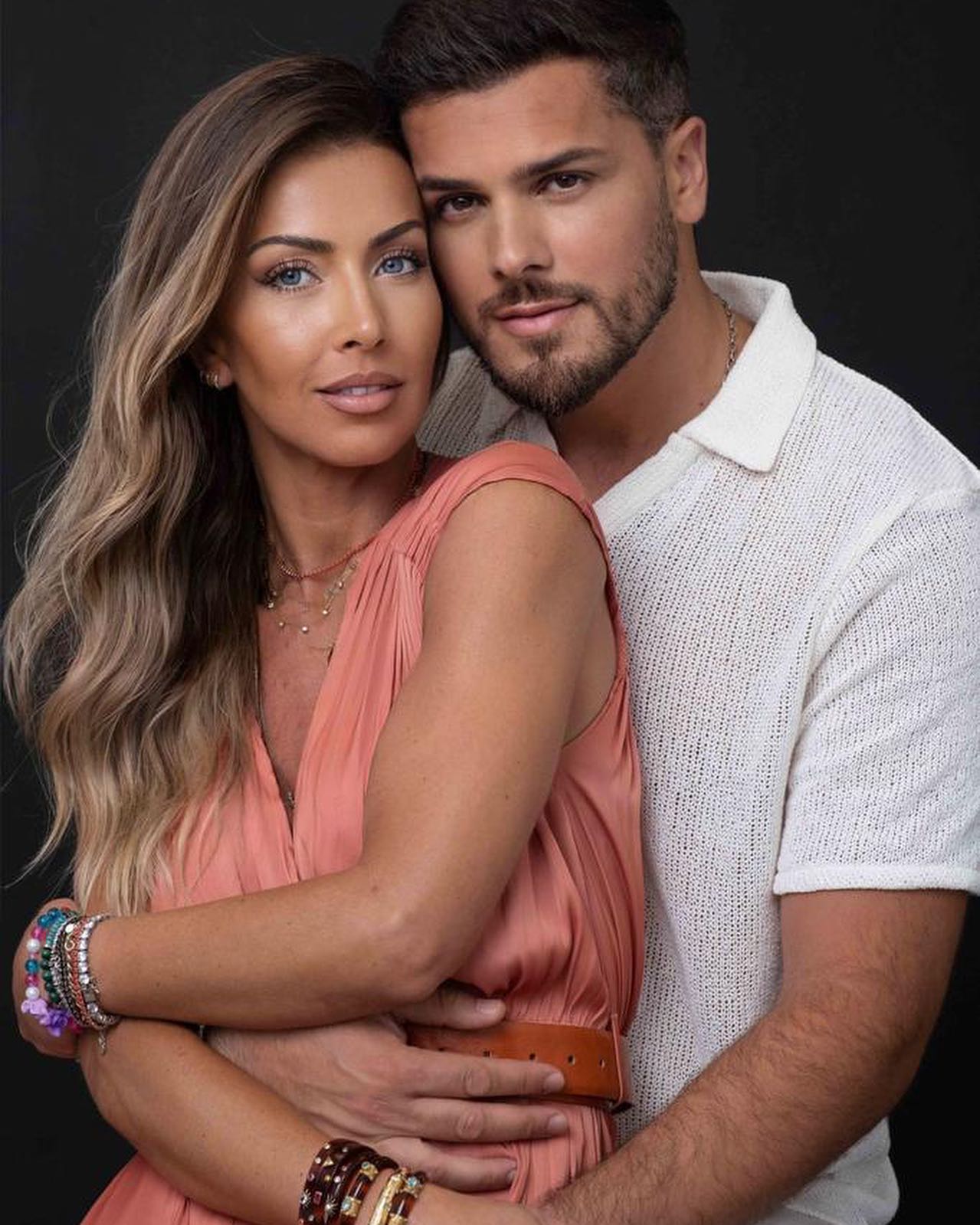 Mickael Carreira e Laura Figueiredo estão à espera de segundo filho. “Este ano a nossa família volta a crescer”