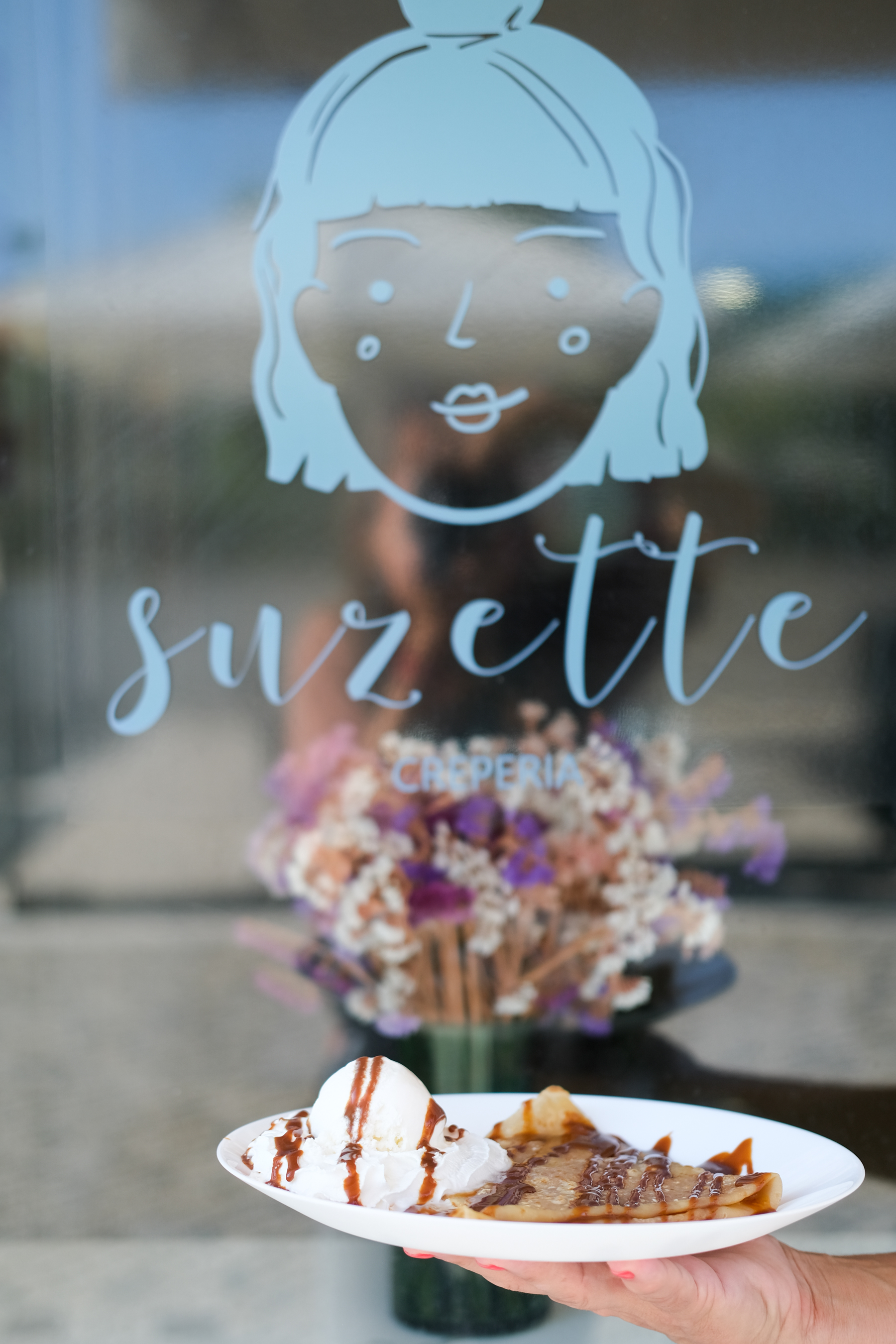 Suzette. Este novo spot em Lisboa tem um crepe de Nutella e caramelo salgado que é de chorar por mais