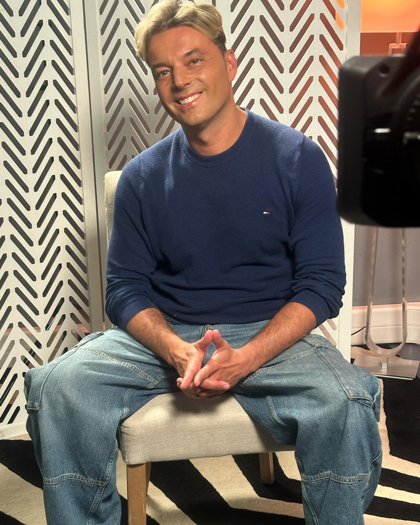 Sérgio Rossi alega ter sido agredido por ex-namorada. Ambos trocam acusações de violência doméstica