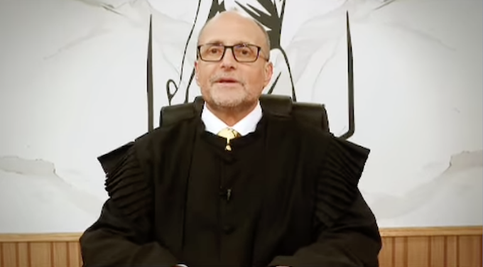 O novo “Juiz Decide” da TVI foi reformado compulsivamente após polémica. Saiba o que se passou