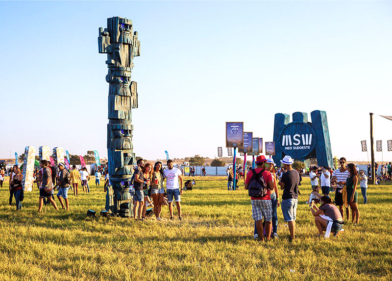 Dos horários dos concertos ao mapa do recinto. Um guia prático para a 25.ª edição do MEO Sudoeste