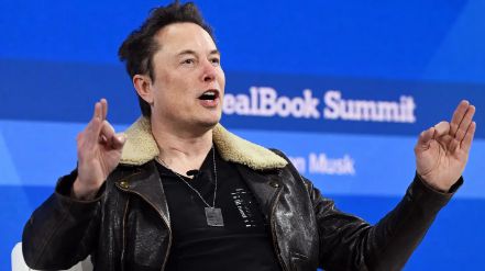 Musk, Zuckerberg ou Bezos: quem vai ser o primeiro “trilionário” entre os mais ricos do mundo?