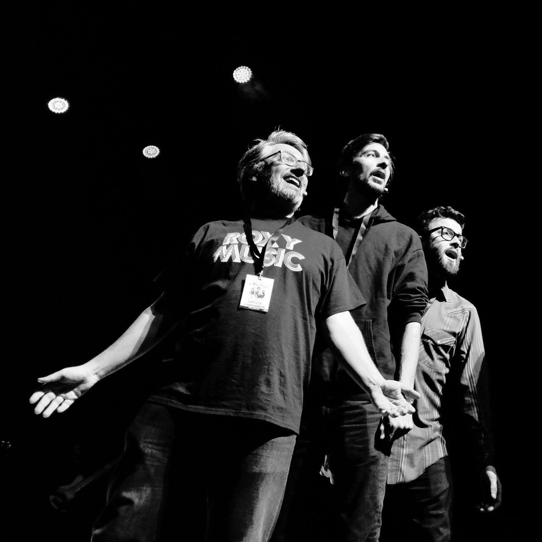 “Uma Nêspera no Cu” está de volta. Bruno Nogueira, Markl e Filipe Melo vão atuar na Altice Arena