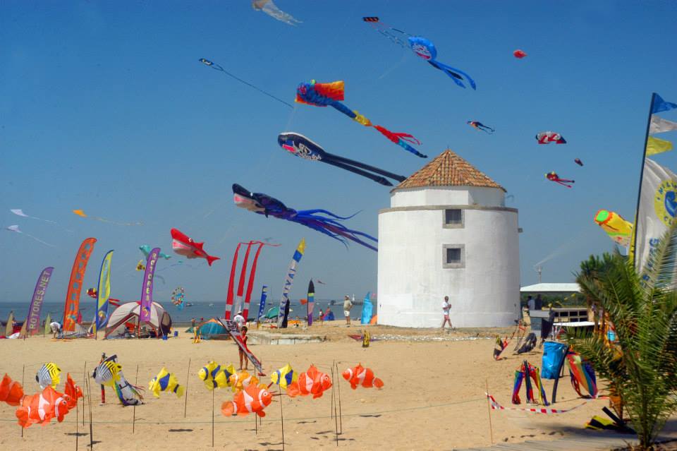 Este fim de semana os céus vão encher-se de papagaios na Praia dos Moinhos