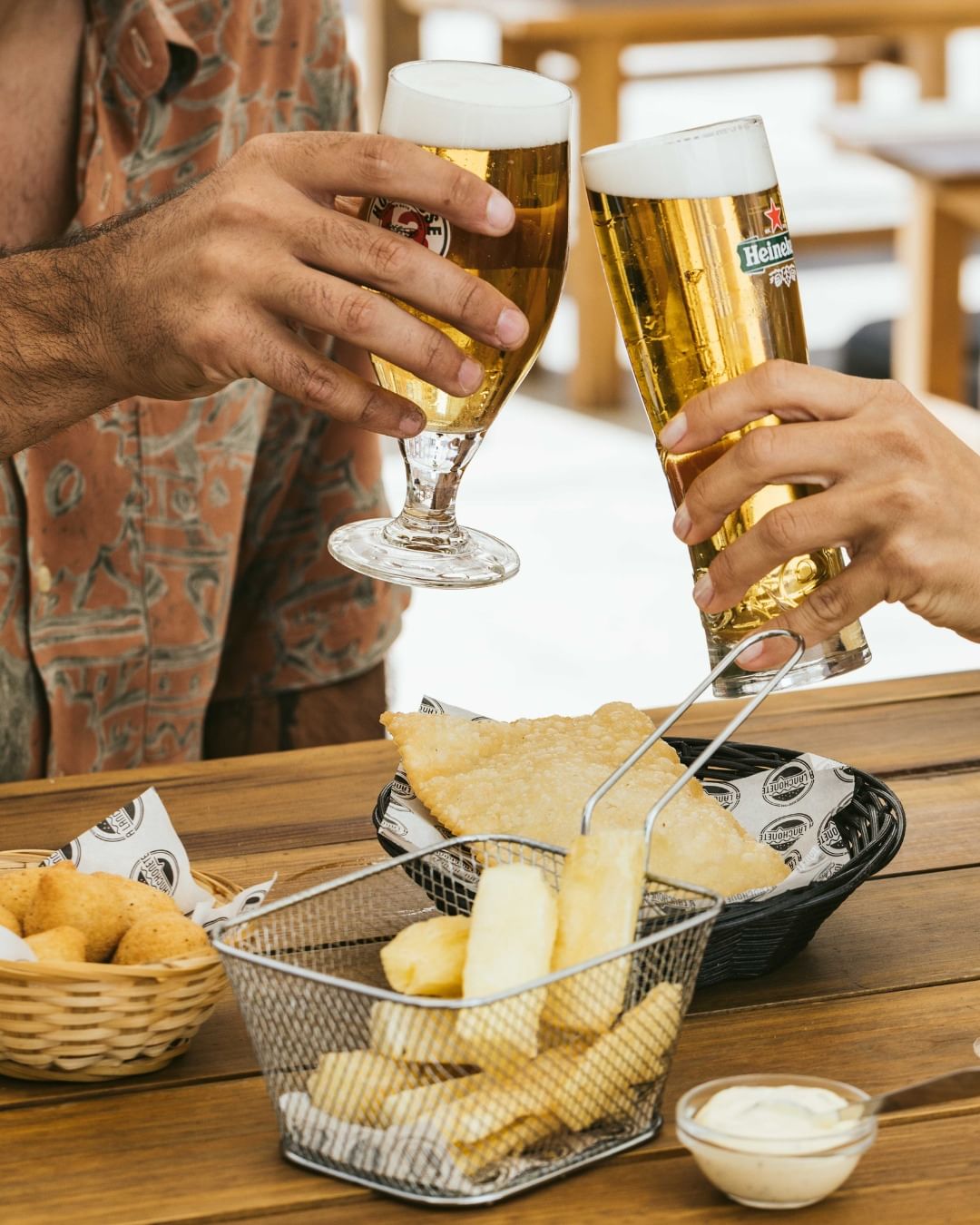 A esplanada d’A Lanchonete é o centro deste verão. Há workshops, feiras e happy hour de cervejas e petiscos