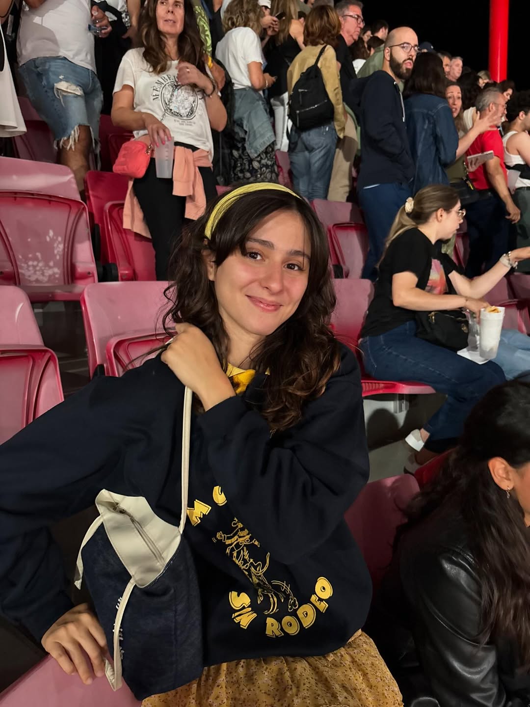 “O cabelo caía e começava a sangrar do nariz”. Atriz de “Vitória” abre o coração sobre alopecia e depressão