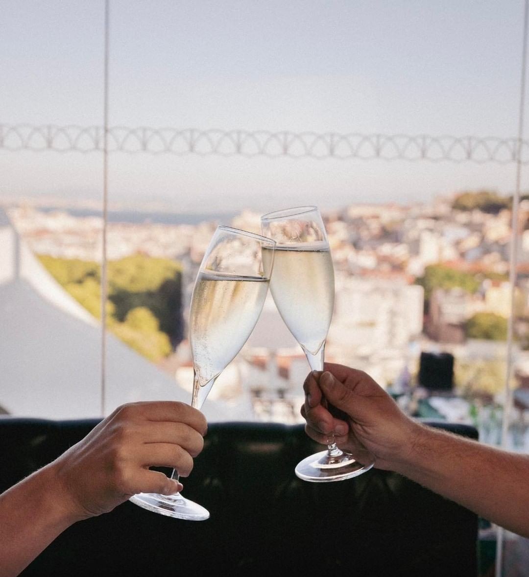 Do fogo nas garrafas do Guilty à sofisticação do Yakuza. Celebre a Passagem de Ano como uma celebridade