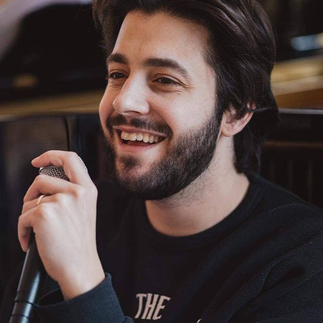 Save Ukraine. Salvador Sobral ao lado de Imagine Dragons em concerto de apoio à Ucrânia