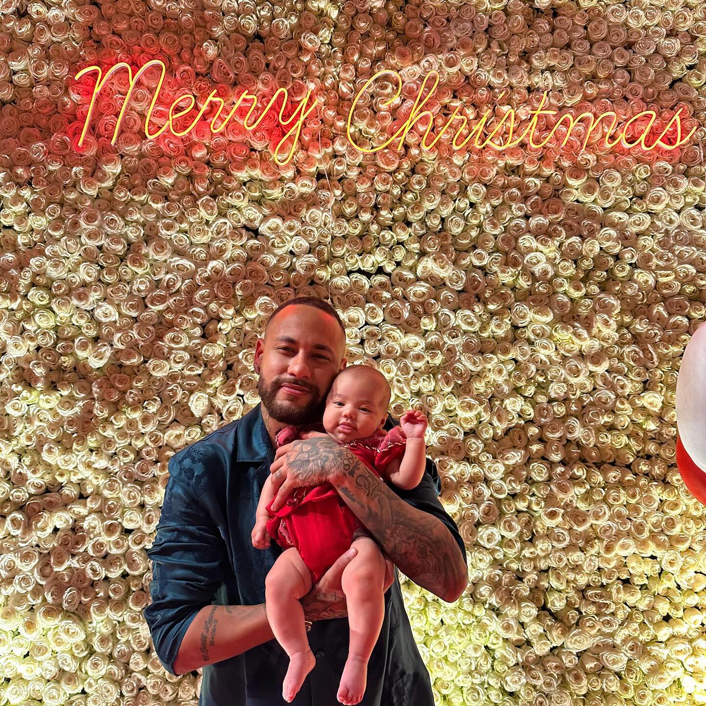 Bebé a caminho? Imprensa brasileira afiança que Neymar vai ser pai pela terceira vez