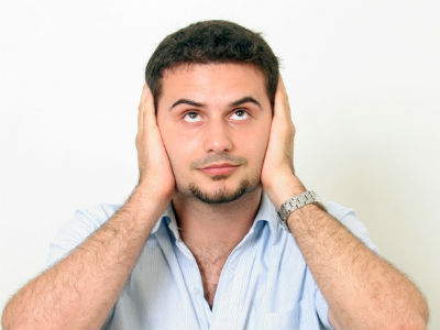 A nova série de Steven Spielberg só pode ser vista à noite (e no telemóvel)