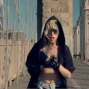 Afinal, quantas vezes se deve tomar banho por dia sem prejudicar a pele?