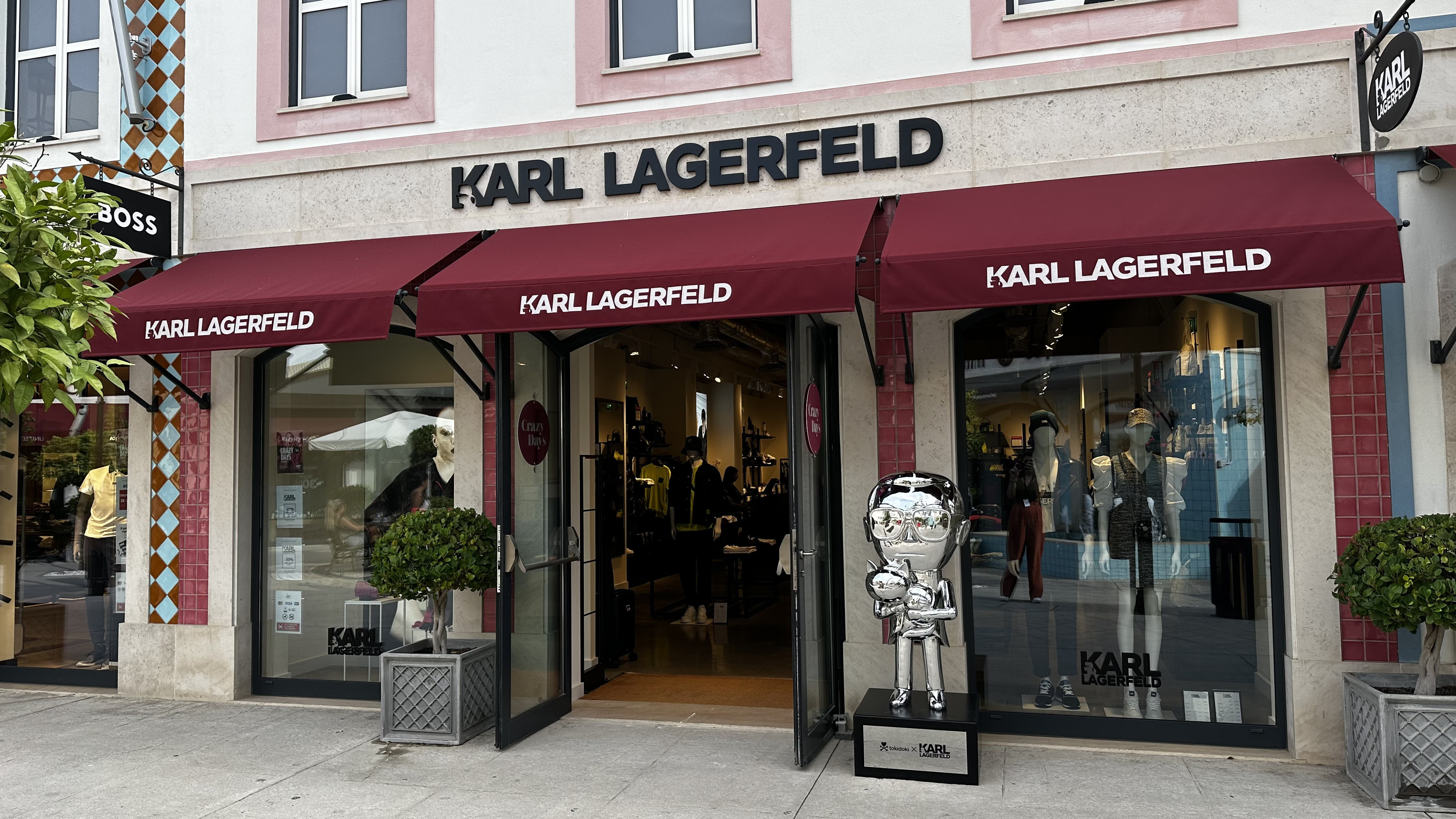 Já pode comprar as criações de Karl Lagerfeld a um preço mais barato. Loja do designer abre portas em Loulé