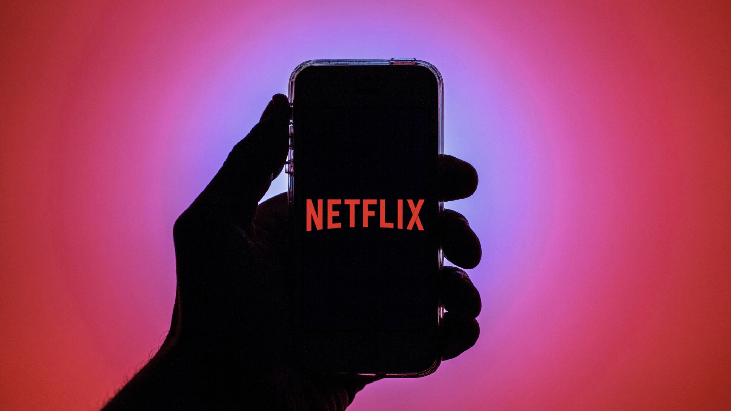 Netflix estreia em novembro nova mensalidade com publicidade por 5,49 euros. Portugal de fora no lançamento