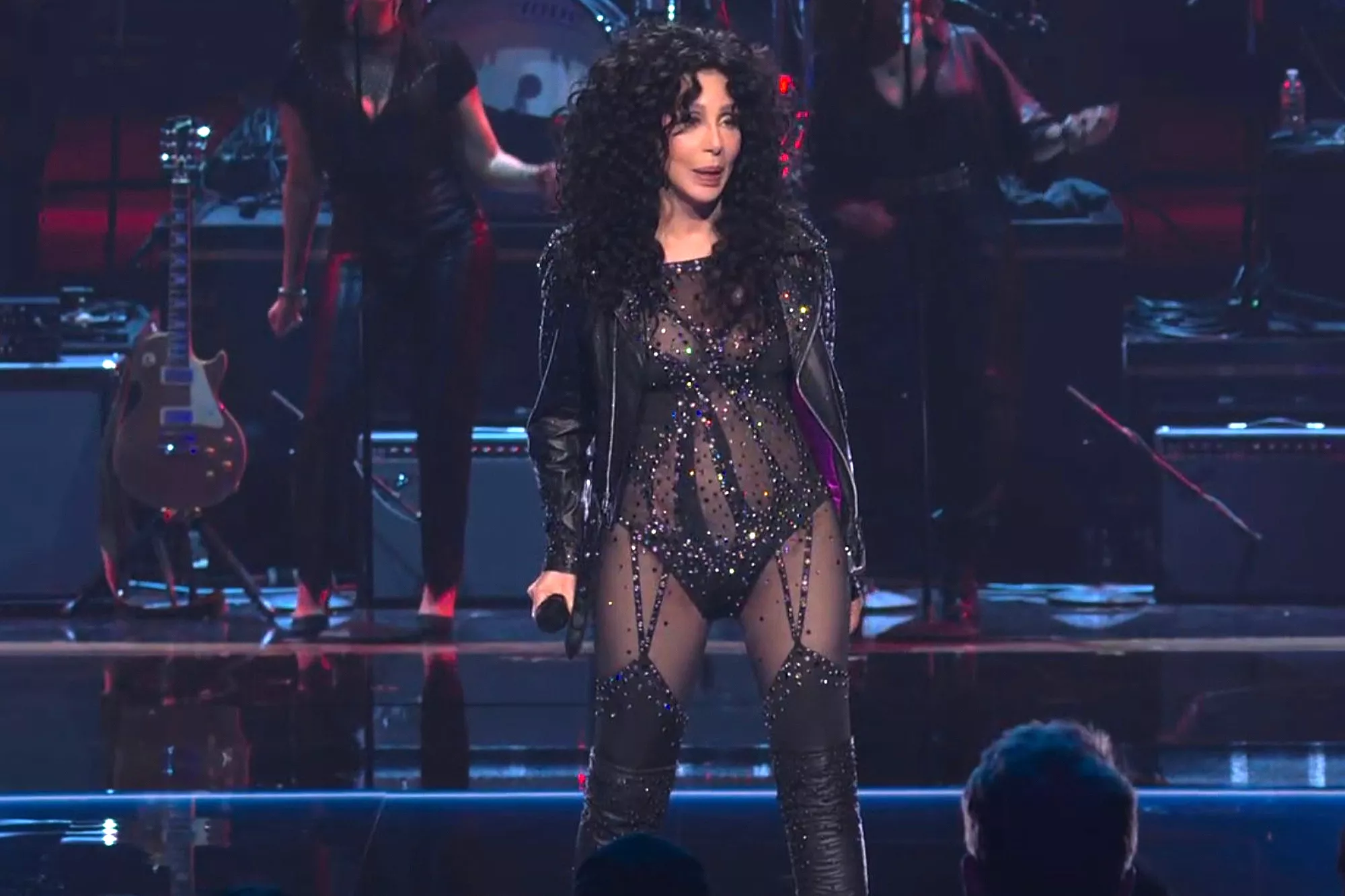 Aos 78 anos, Cher é oficialmente imortal. Veja as fotos da cantora e atriz ao longo dos tempos