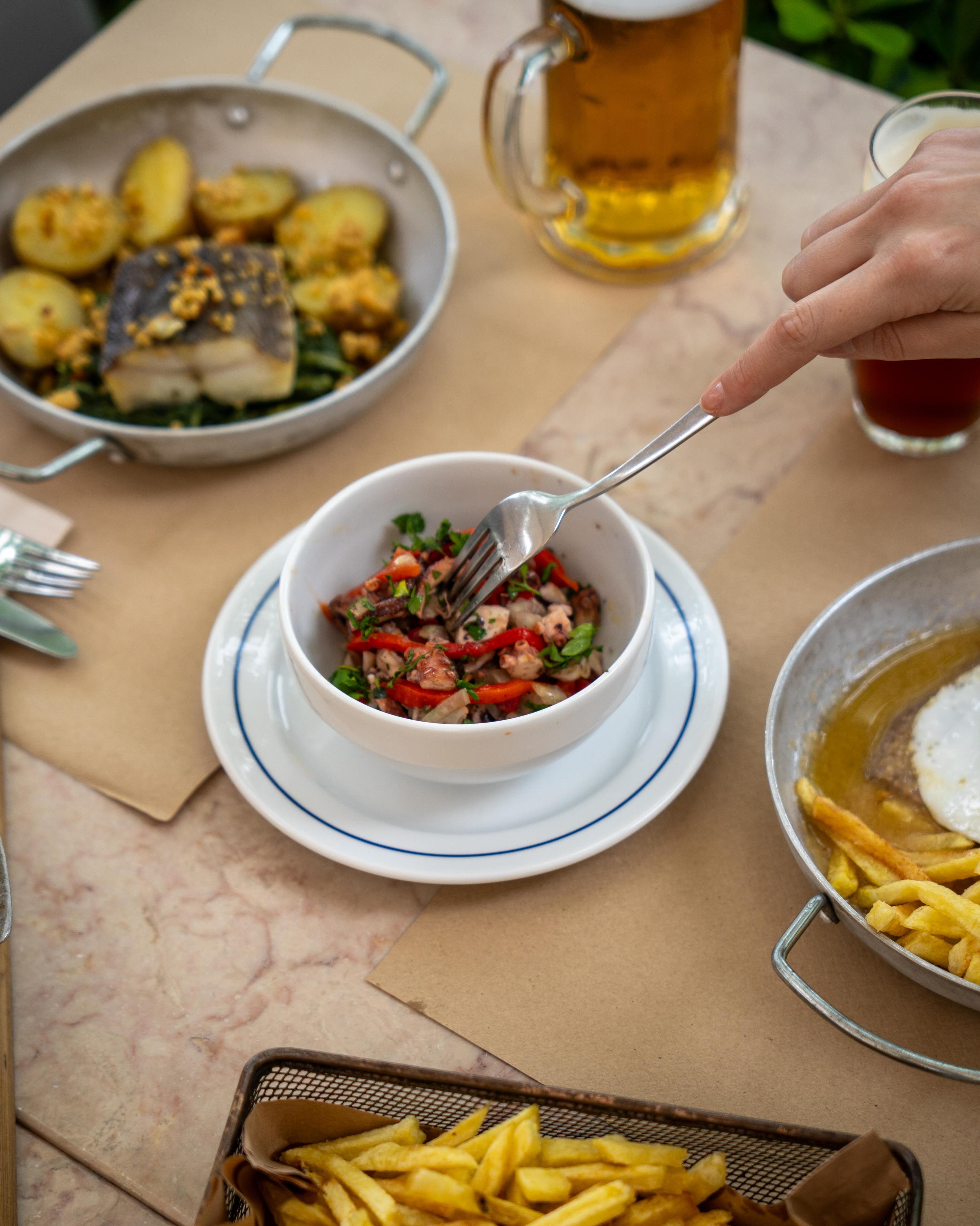 Neste Dia Mundial do Polvo, celebre o molusco num destes 8 sítios (incluindo em cachorro quente)