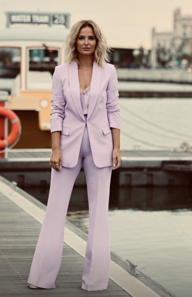 Lavanda continua a ser a cor da moda – e o fato de Cristina Ferreira prova-o. Saiba de onde é (e quanto custa)