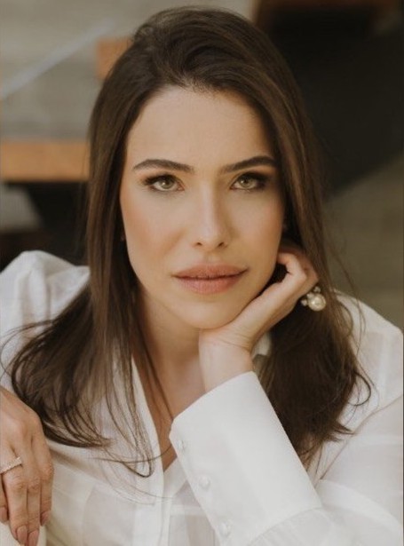 Advogada suspeita de envenenar e matar pai e avó do ex-namorado. Caso “envolve um grau de psicopatia”