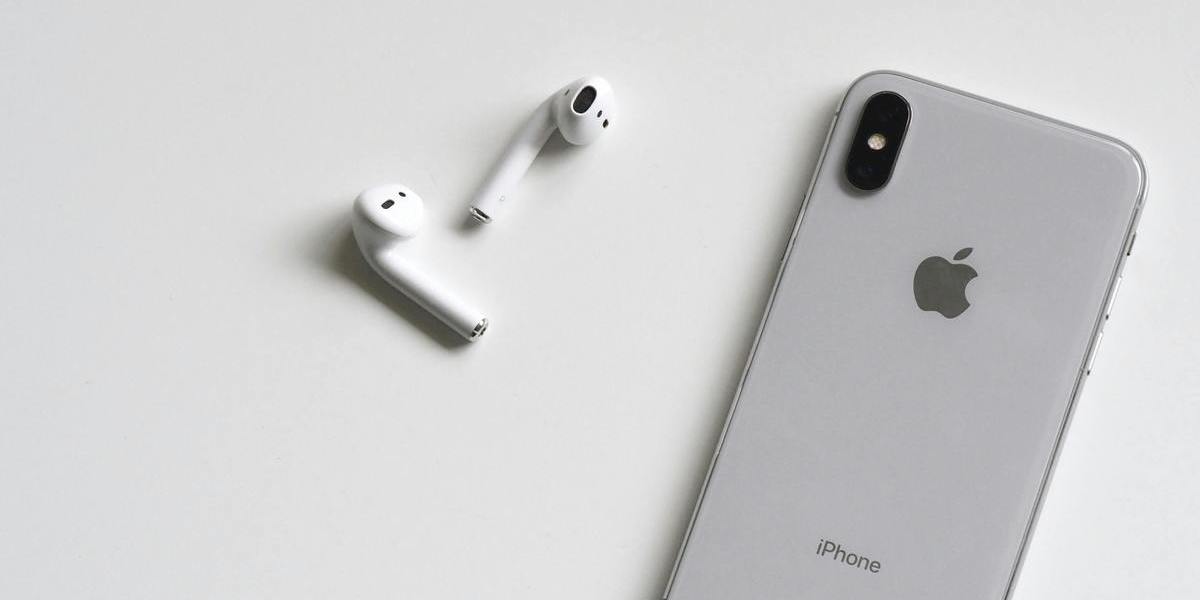 AirPods da Apple devem ganhar opção de tradução simultânea em breve