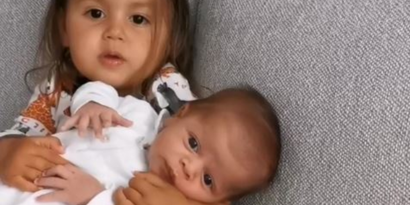 O vídeo mais fofo que vai ver hoje: a filha de Carolina Patrocínio a segurar no irmão bebé