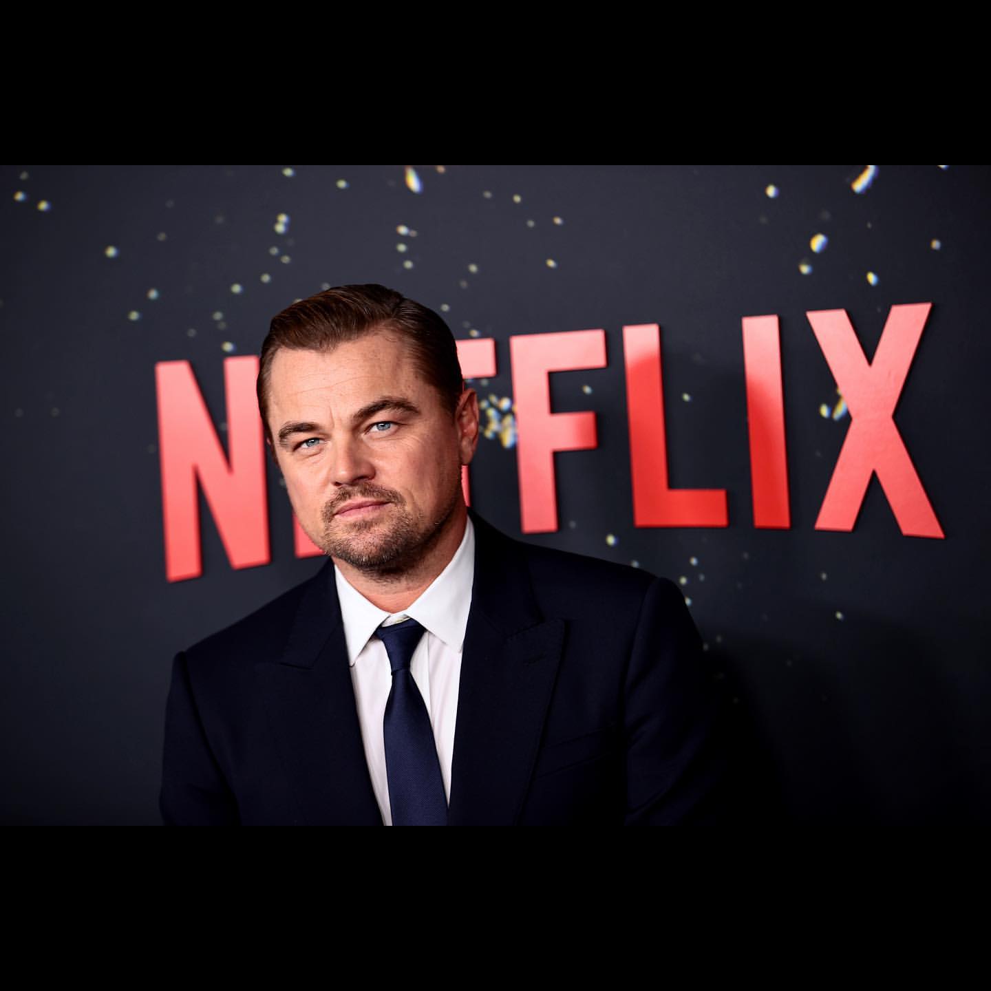 Leonardo DiCaprio tem uma nova namorada. E sim, tem menos de 25 anos