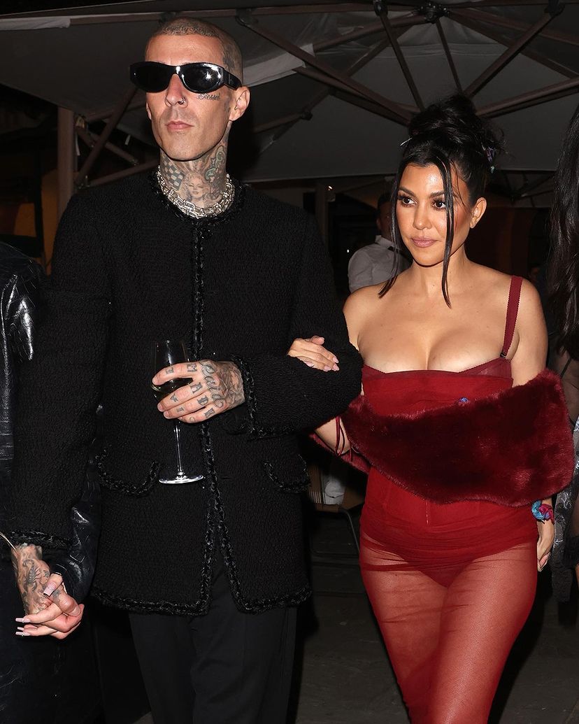 Casamento de Kourtney Kardashian e Travis Barker patrocinado por marca de luxo italiana