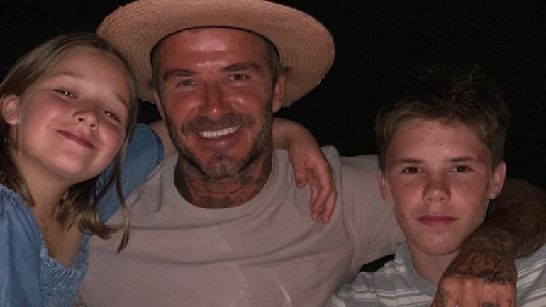 Do parapente ao ioga. As fotos das férias da família Beckham