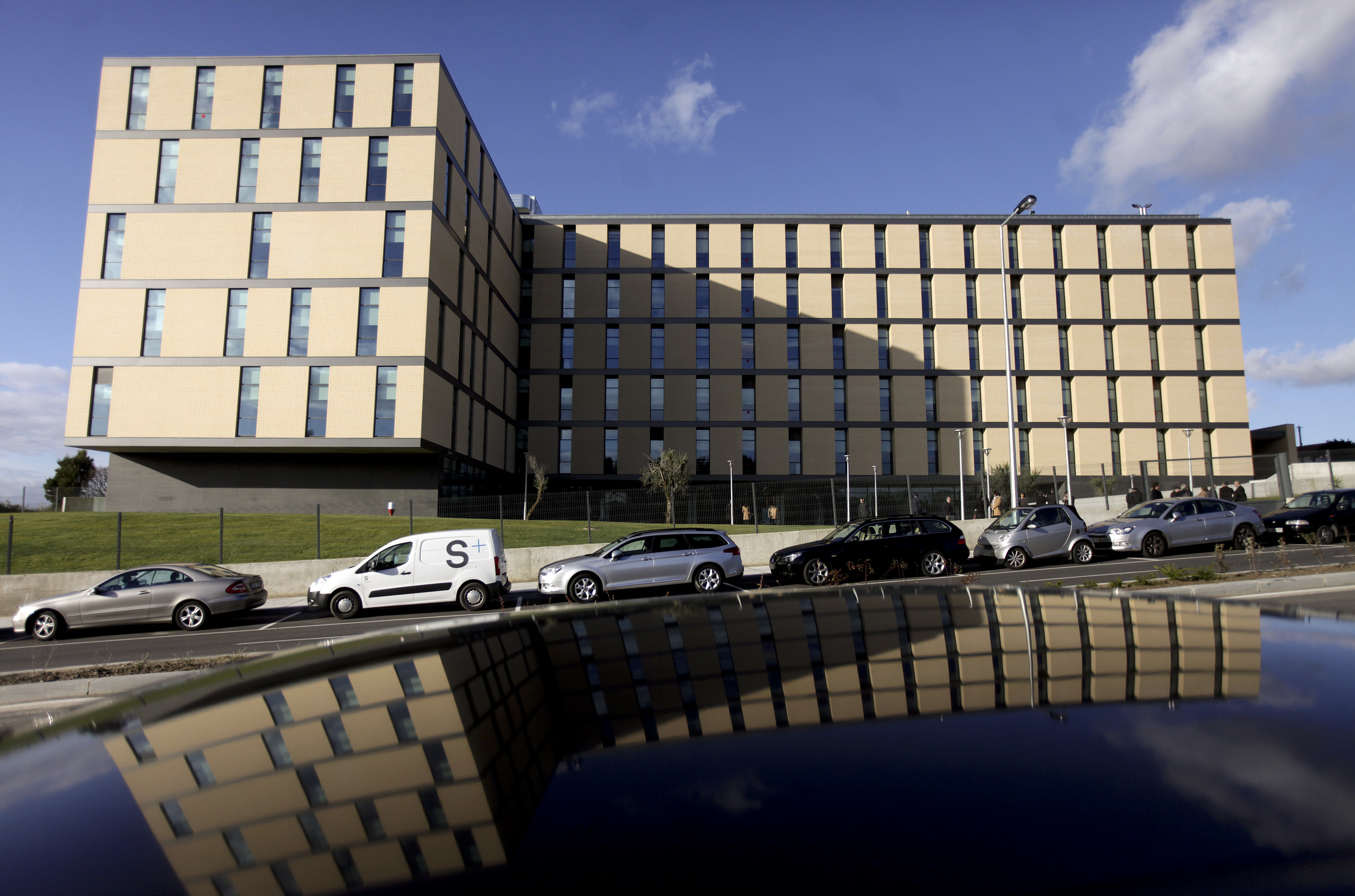 IGEC admite anular matrículas de 52 alunos da Universidade Fernando Pessoa