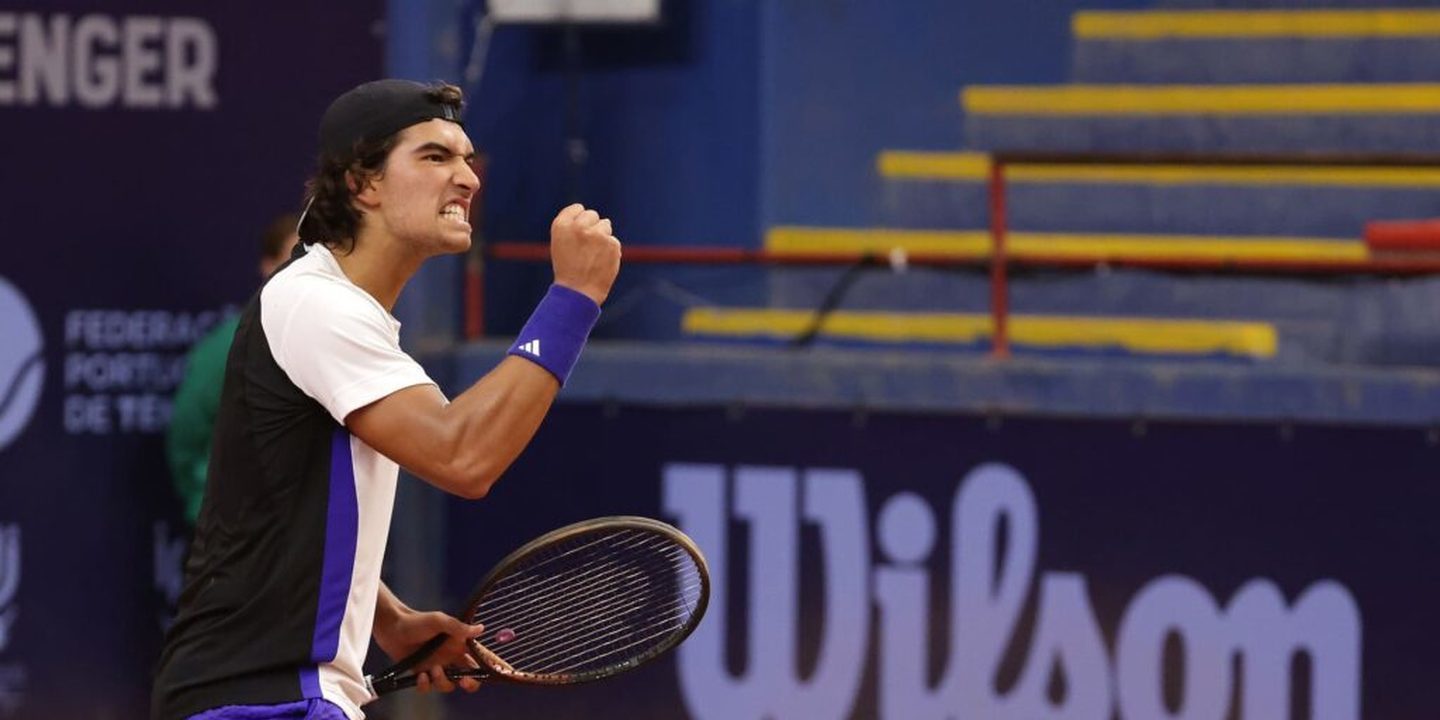 Henrique Rocha nas meias-finais do 'challenger' de Tenerife