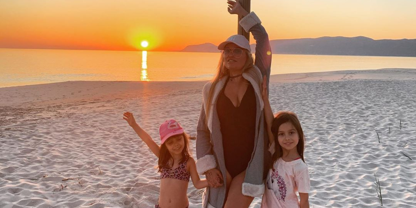 Ruth Marlene desabafa no Instagram. “Enquanto muitas mães saem à noite ou vão namorar sem os filhos, eu sempre estive com elas”