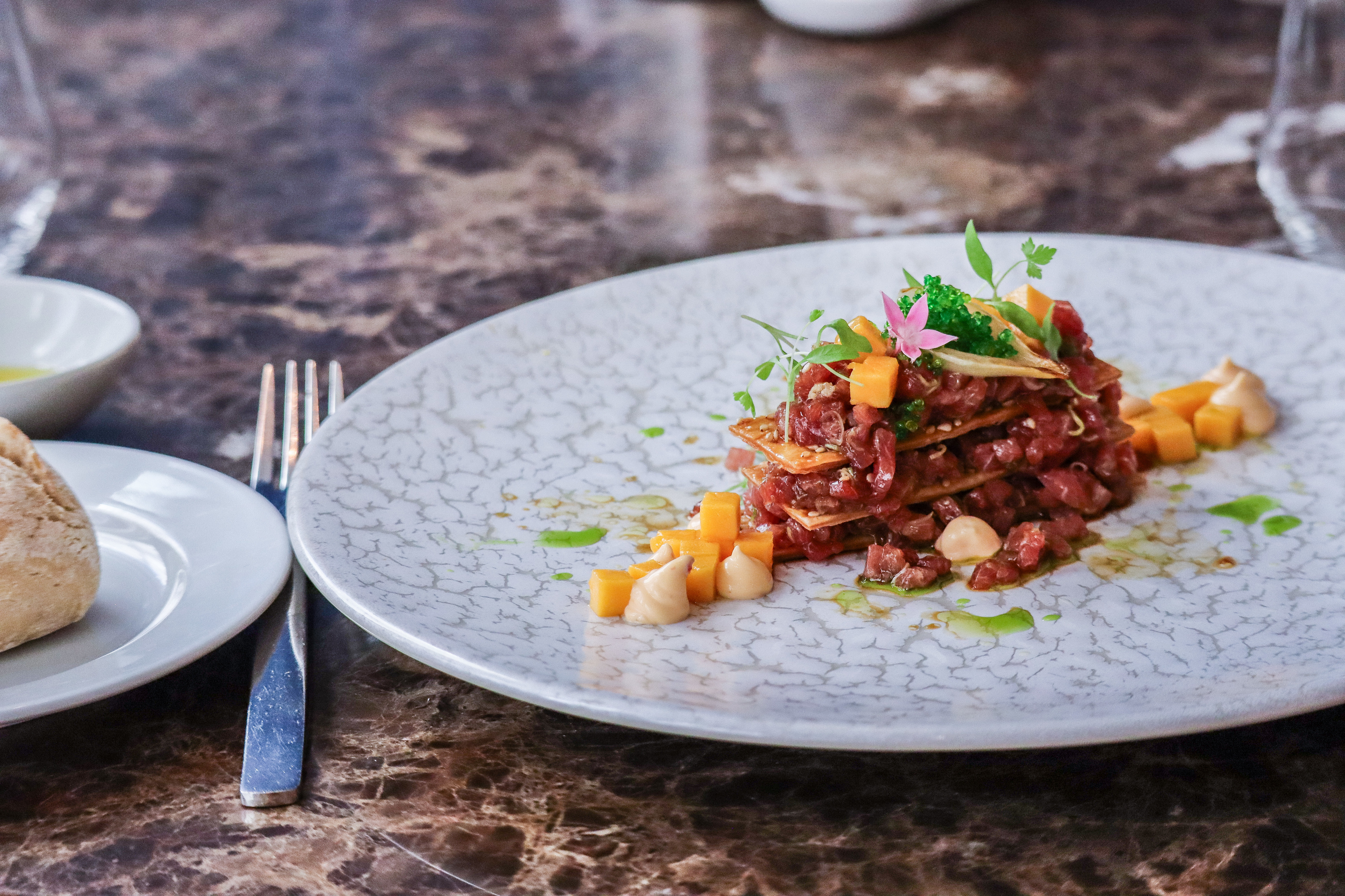 Provámos os novos pratos aconchegantes do Akla (e ainda não esquecemos o lombo de garoupa)