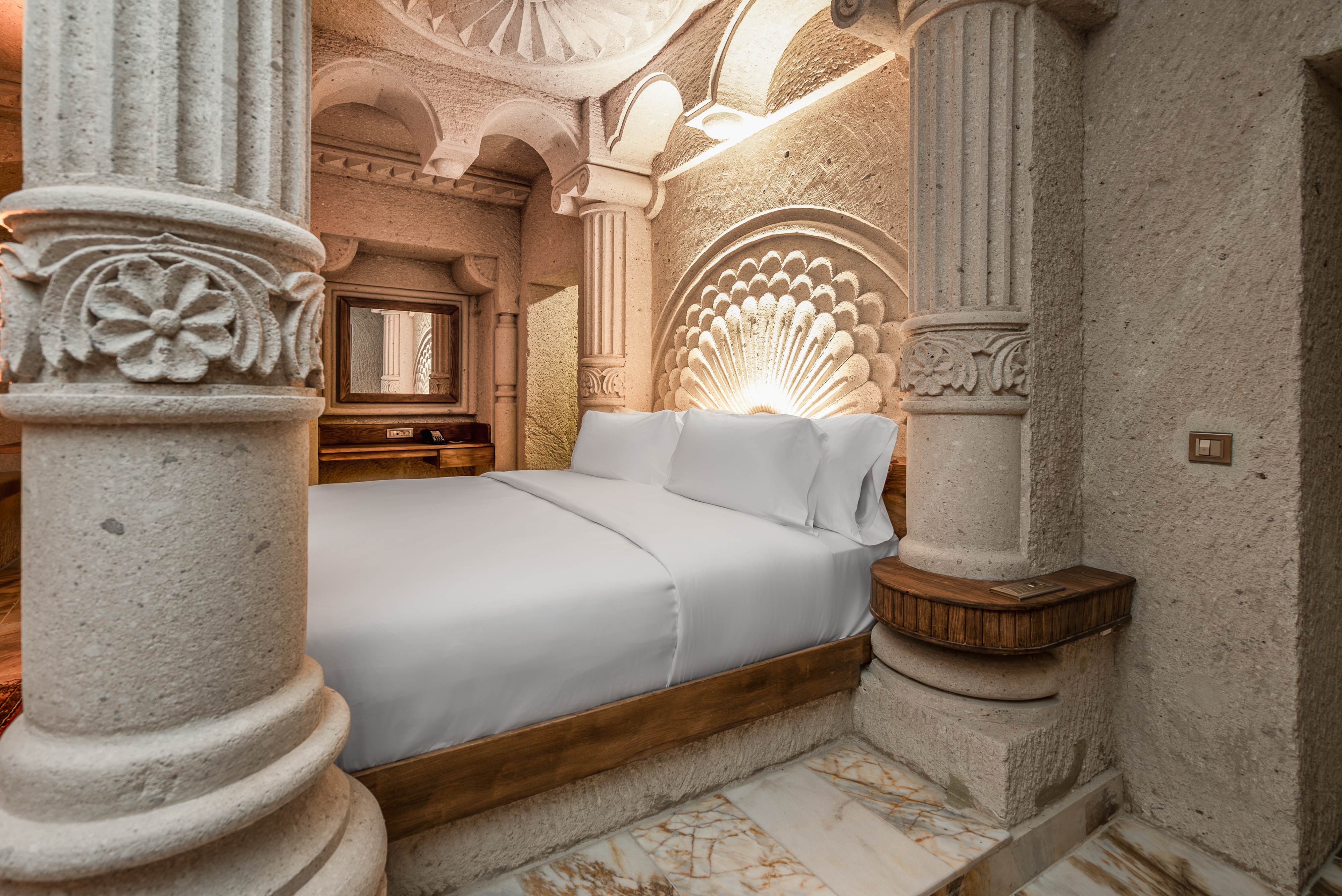 Vá até à Turquia ver os famosos balões de ar quente e durma num quarto digno de imperador