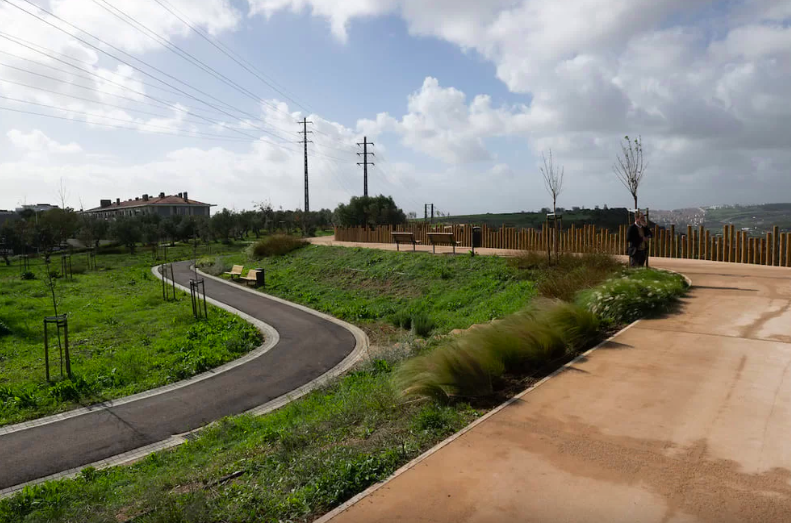 Lisboa tem um novo parque urbano com equipamentos desportivos e zonas de merendas