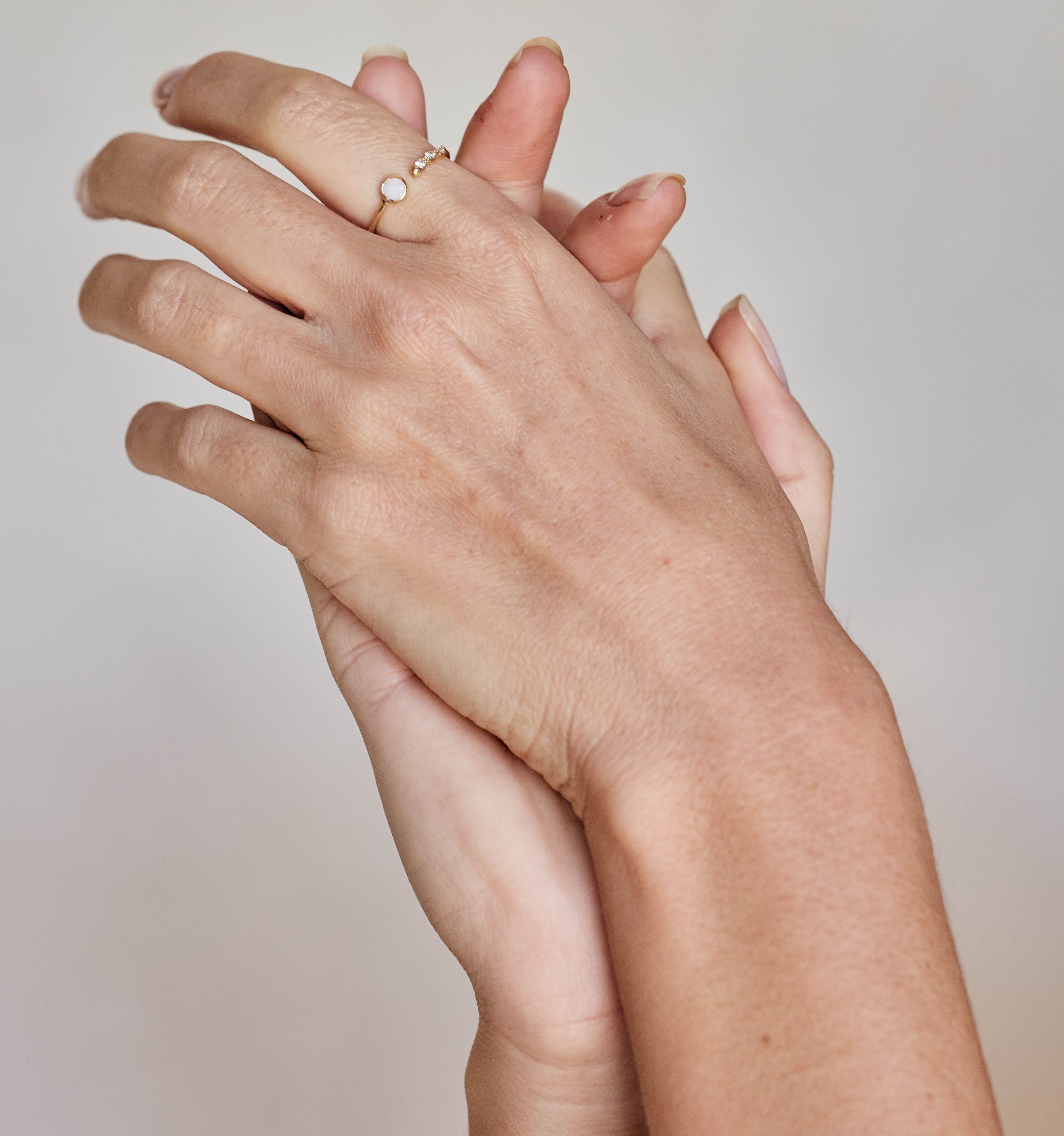 Aprenda a fazer “as bolachas de aveia mais rápidas e simples de sempre”. Palavra de Catarina Gouveia