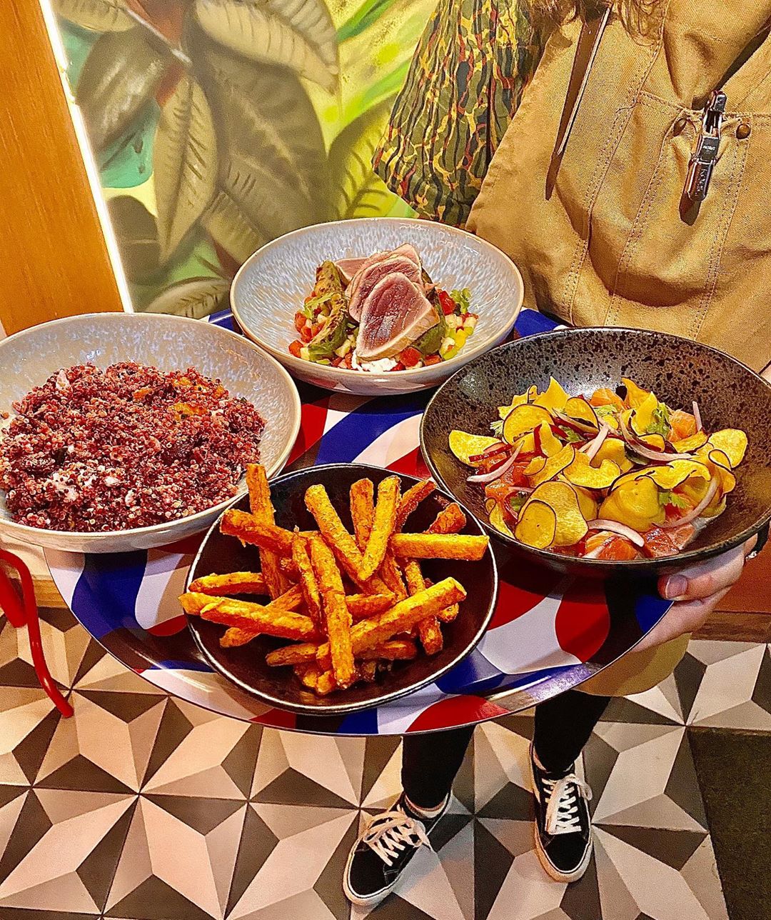 Mogno. A Amazónia de Olhão onde as panquecas com Nutella ou as chips nem chegam a ser pecado