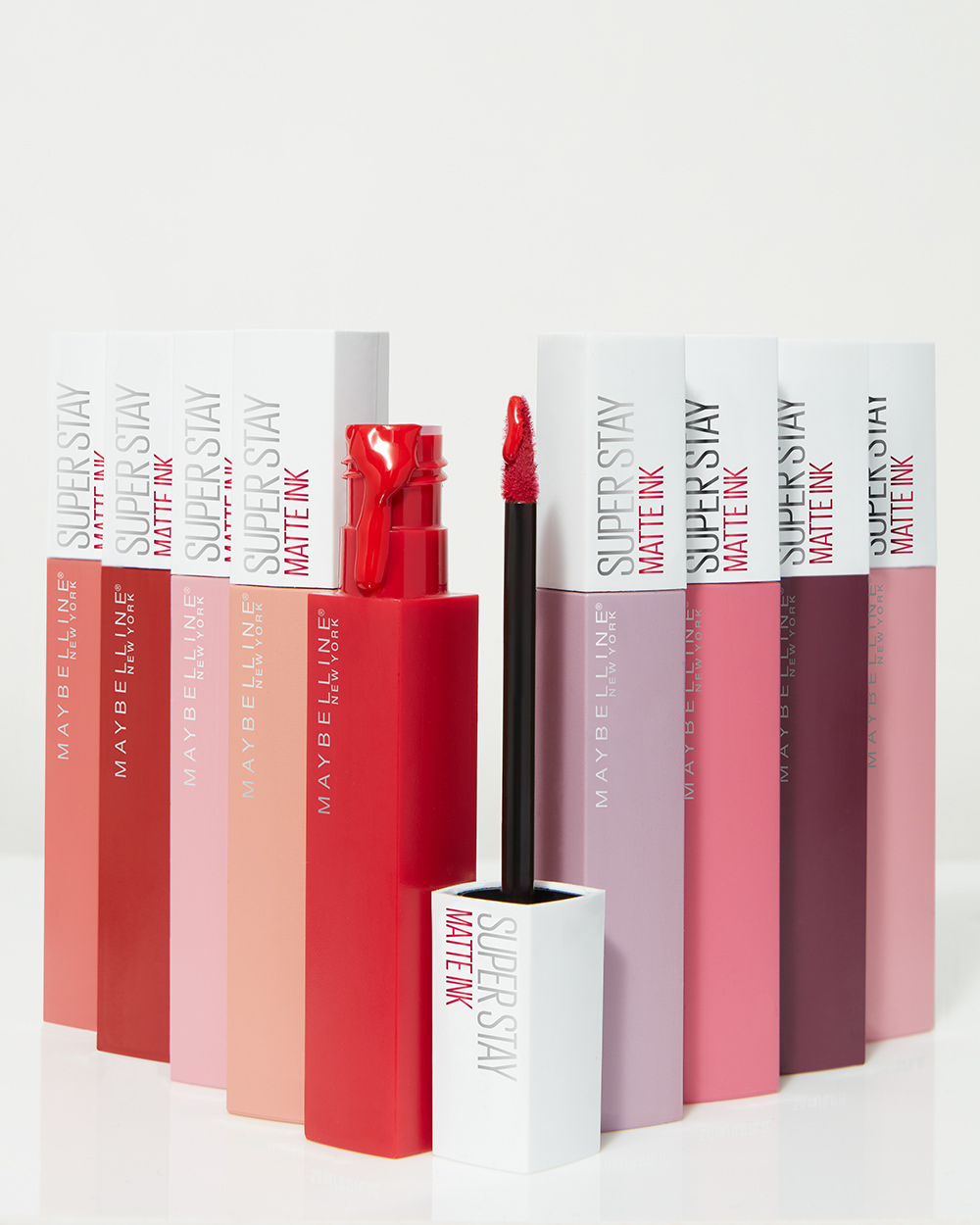 Testámos o batom de longa duração da Maybelline. Será que aguenta mesmo 16 horas na boca?