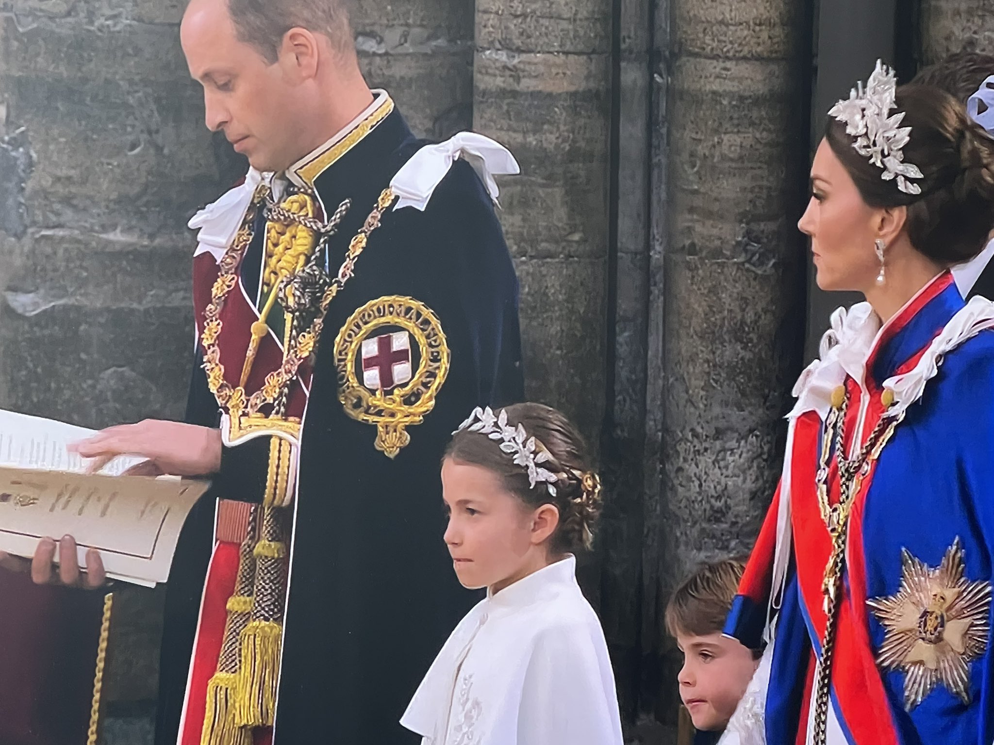 Coroação do rei Carlos III. Estamos encantados com o look de Kate Middleton que homenageia Diana e Isabel II