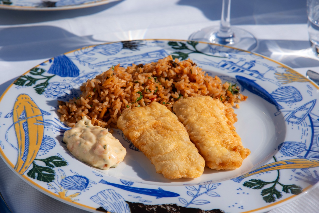 Se comer filetes no Monte Mar, os peixes mexem-se no prato. Calma, nós explicamos