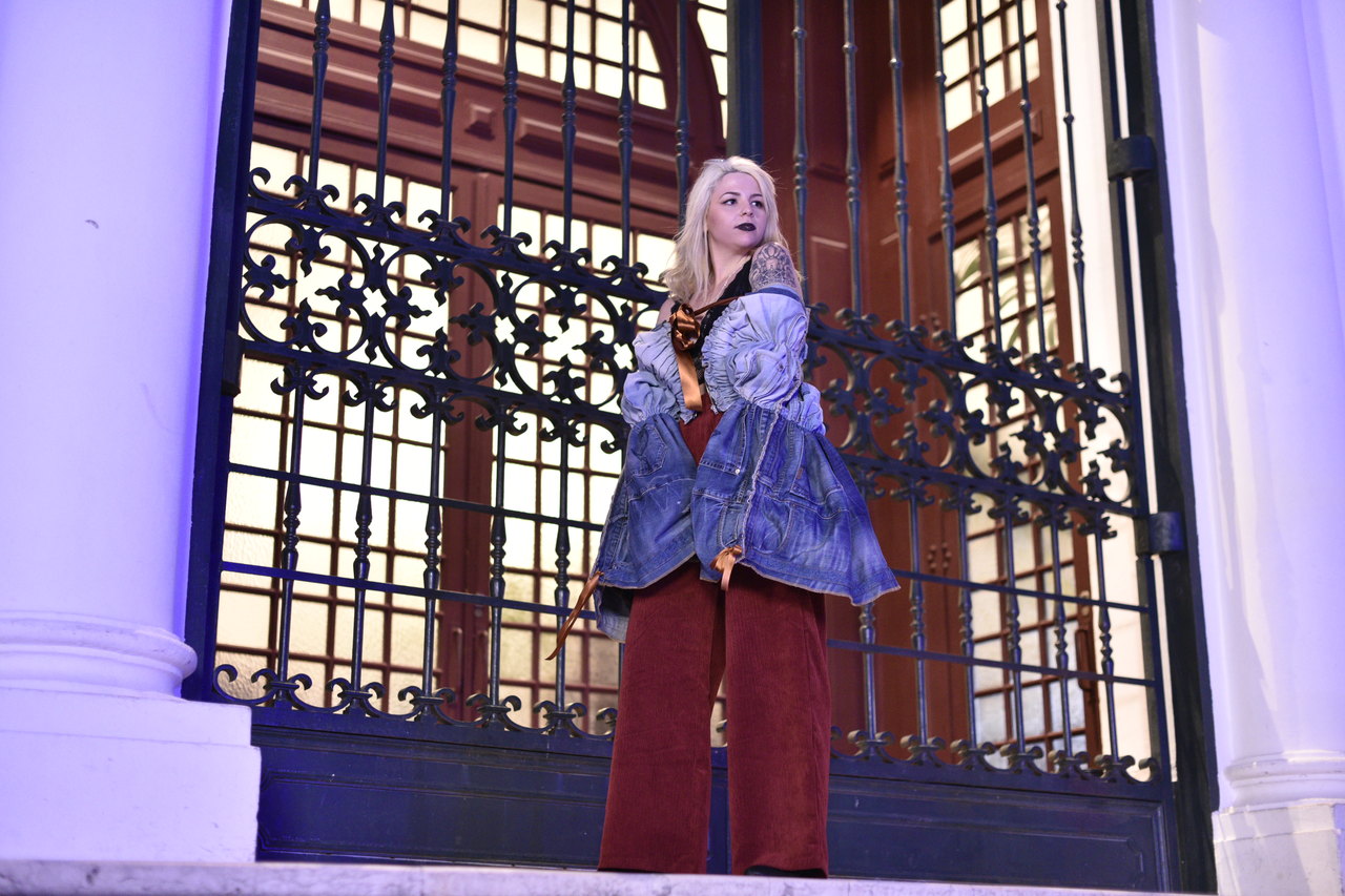 ModaLisboa. 12 looks “Assim Tipo Bué Abstratos” do dia #01