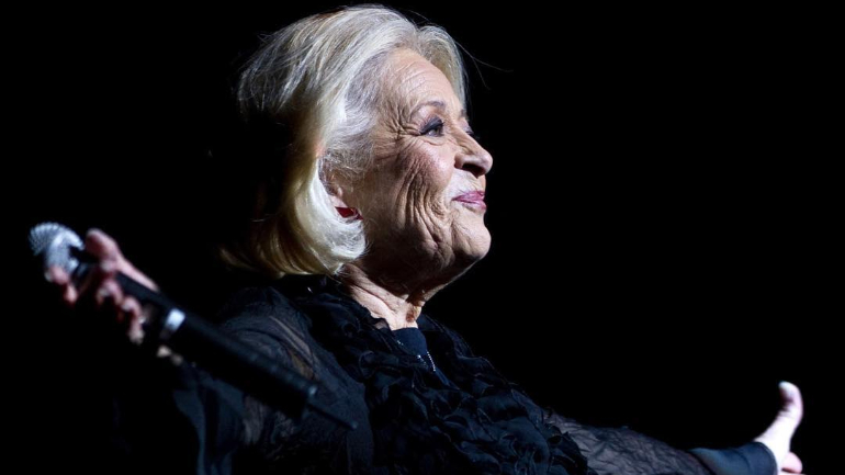 A Avó Explica. A entrevista a Simone de Oliveira e o “Você na TV”