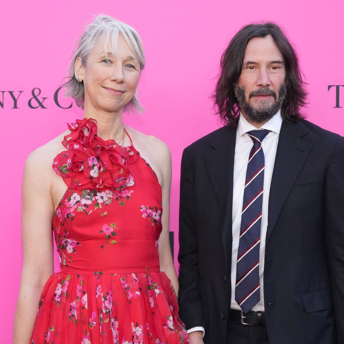 Keanu Reeves e Alexandra Grant casaram-se em segredo. Ator de “John Wick” escolheu a Europa para a cerimónia