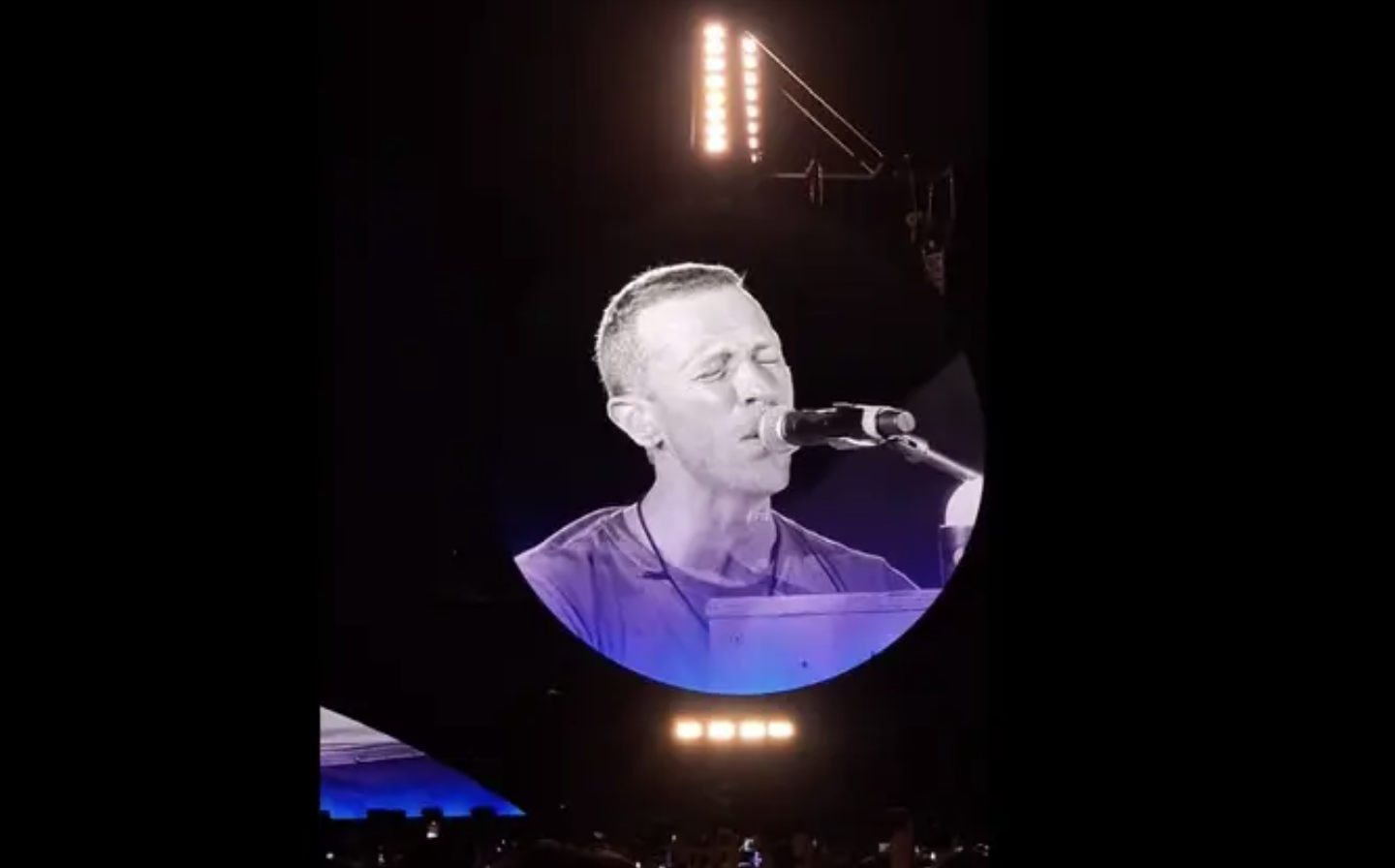 Arrepiante. Veja o vídeo em que os Coldplay cantam “Coimbra Tem Mais Encanto” e levam portugueses à loucura