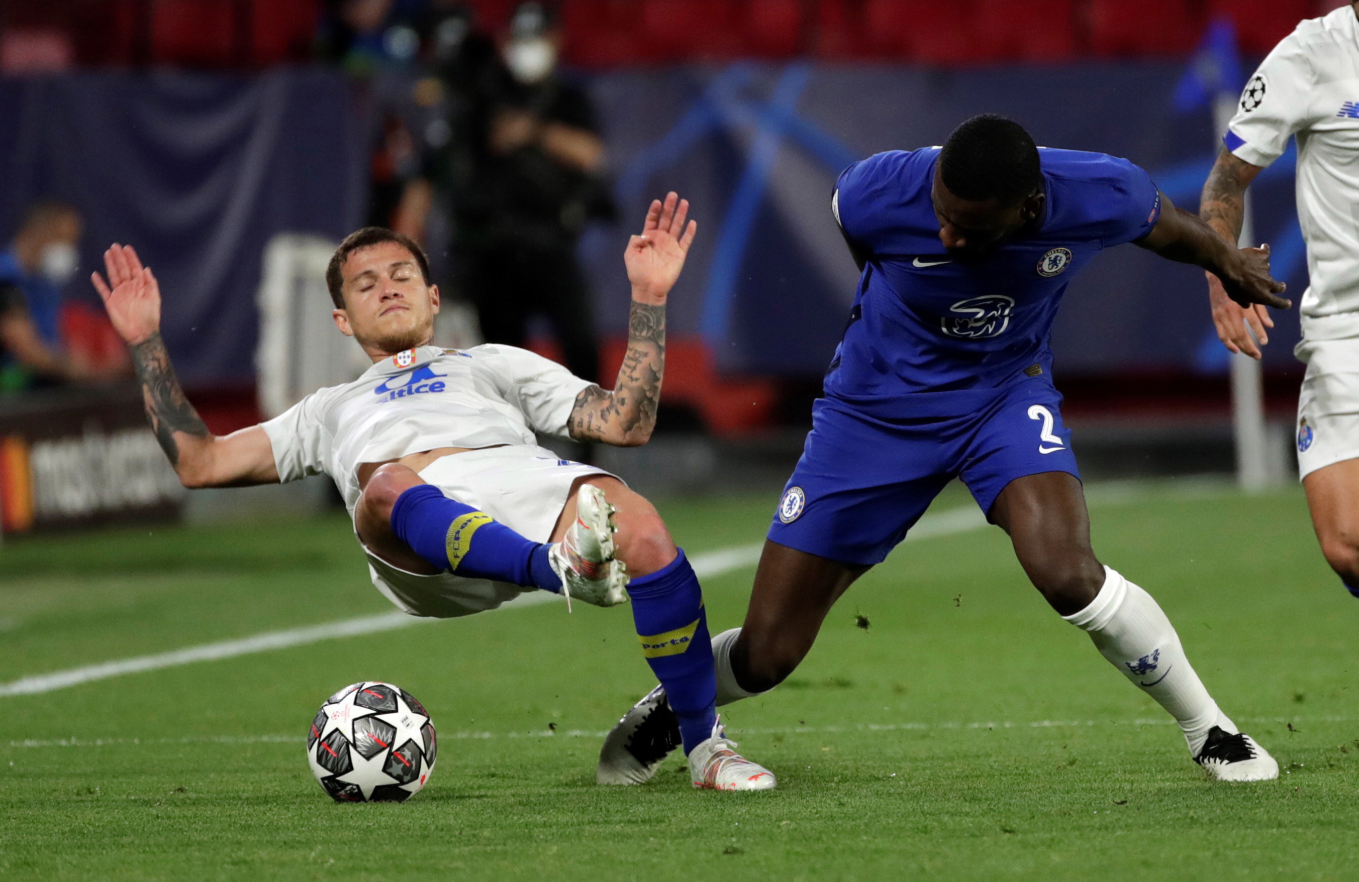 O fantástico pontapé de bicicleta de Taremi no Chelsea-FC Porto, a fazer  lembrar Cristiano Ronaldo - Liga dos Campeões - Jornal Record