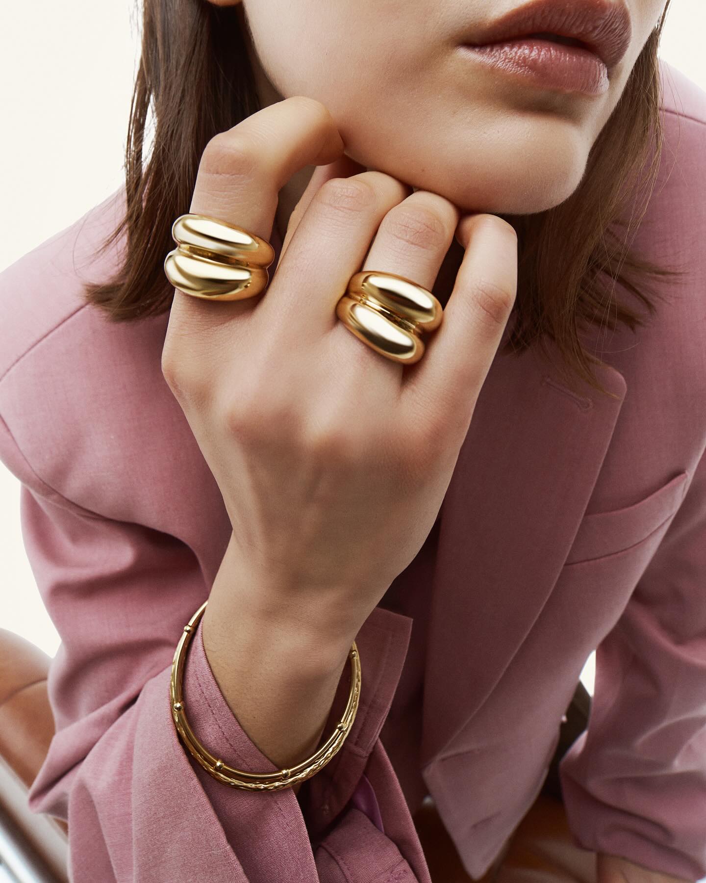 Hey Harper. A marca favorita das it girls vai ter acessórios a preços tão baixos quanto 3€