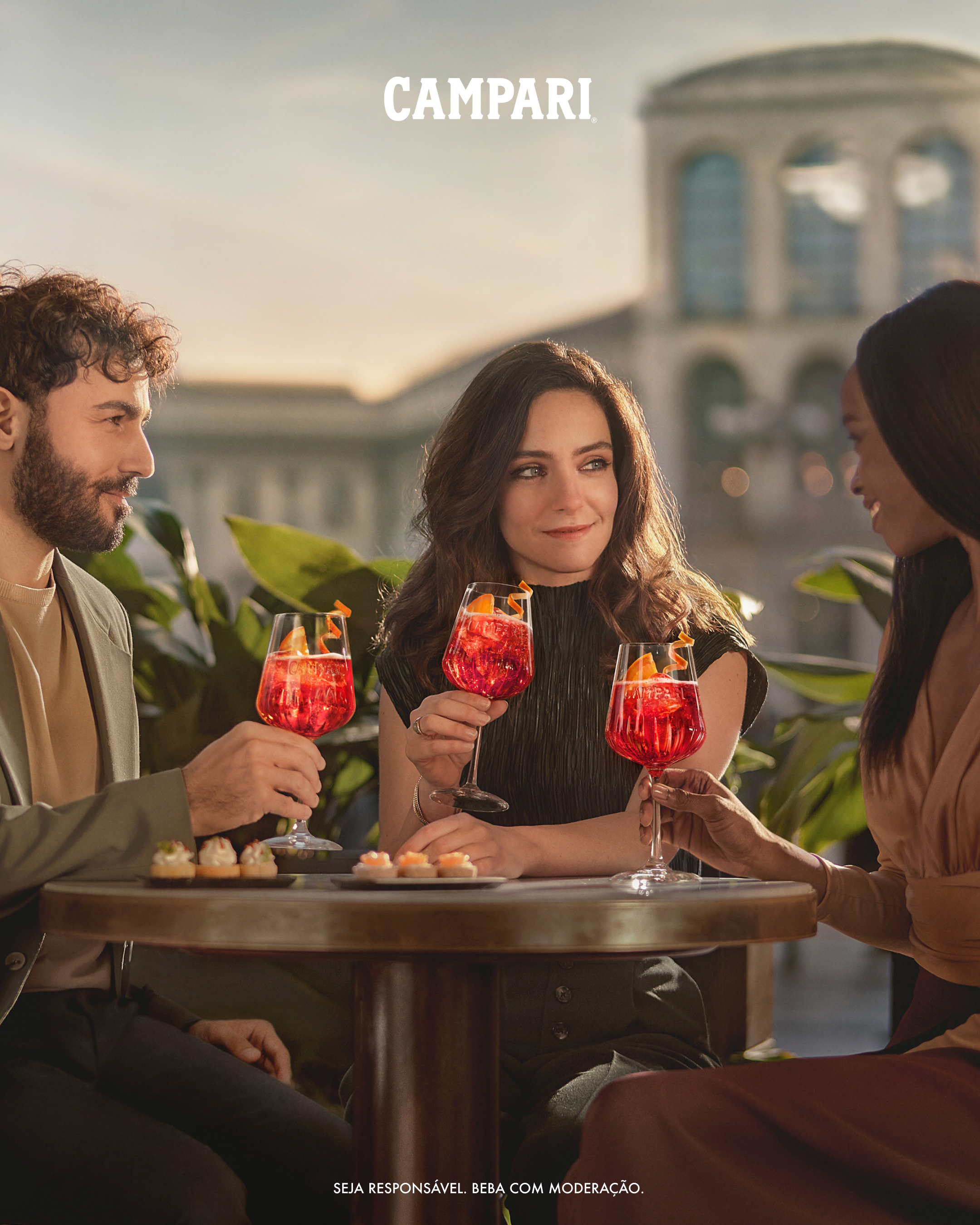 Campari celebra a moda e o glamour ao lado de Cata Vassalo