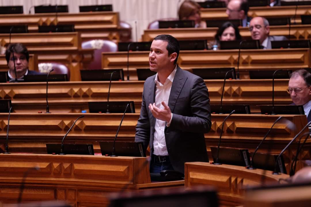 João Galamba chamou “estrume” a “Sexta às 9”. CDS pede demissão e RTP já reagiu